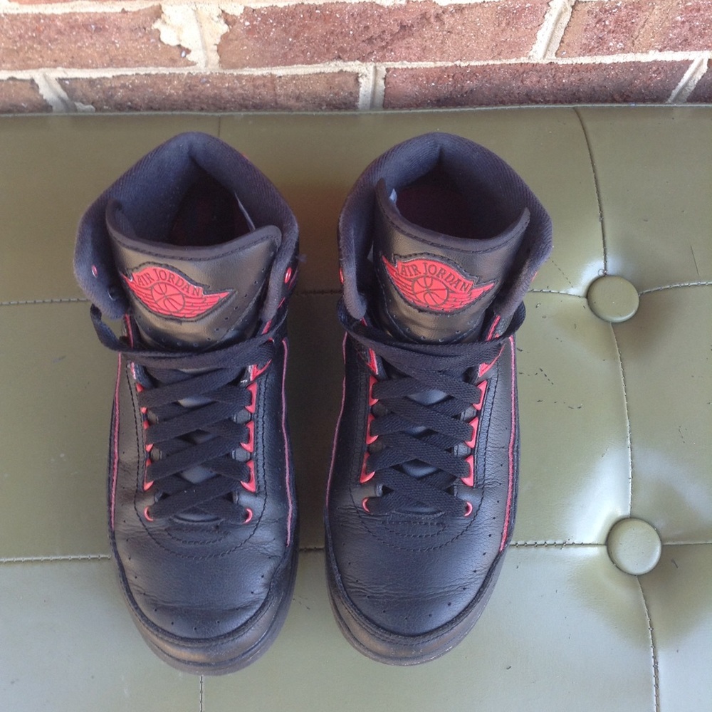Jordan retro 2